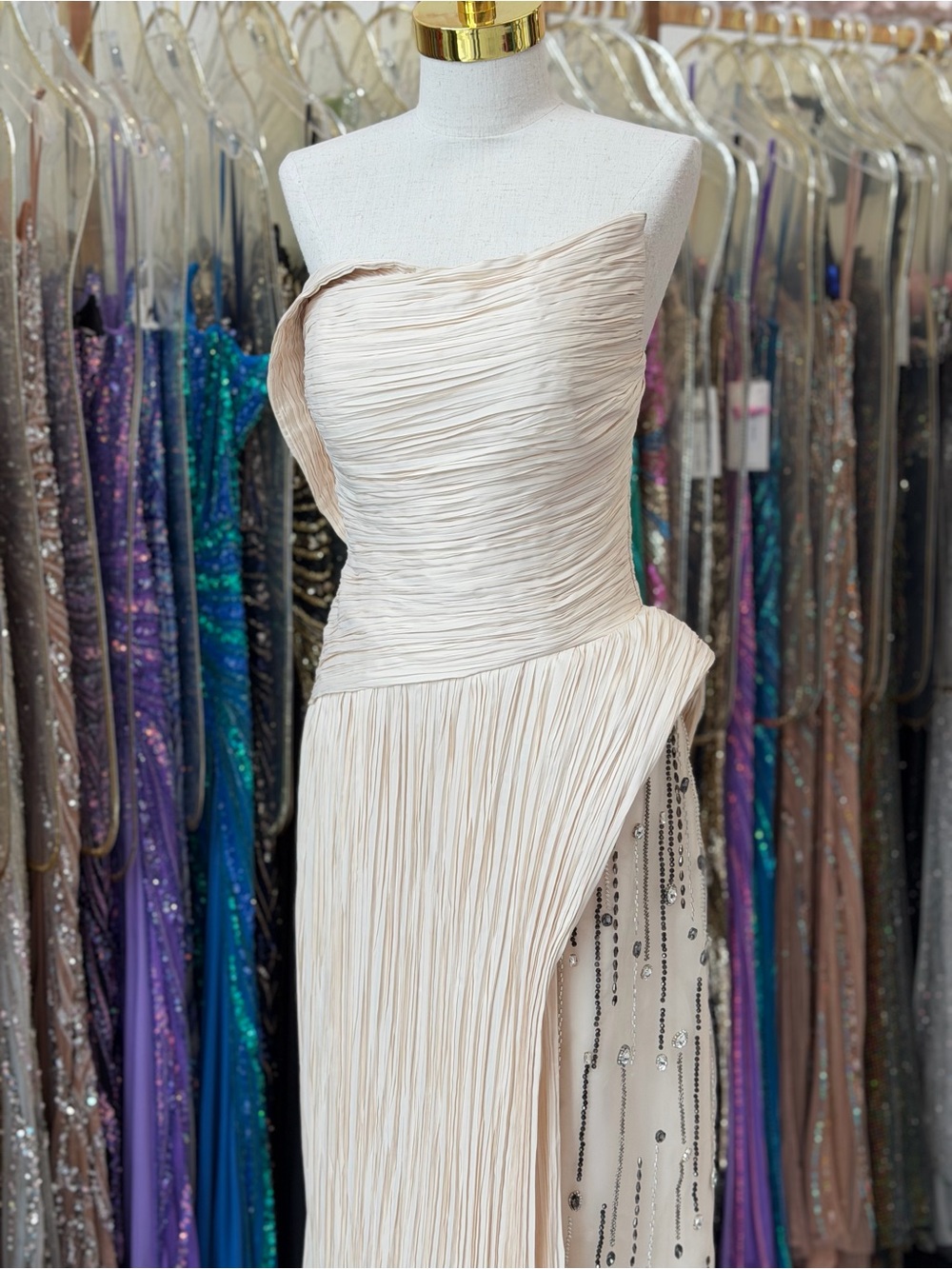 TARIK EDIZ DELFINA DRESS IN VANILLA AND ROSE COLOR